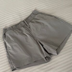 Uniqlo Men's Athletic Gray Shorts